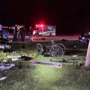 Jeep plows into Amish buggy near Berne — father airlifted, multiple children (fn7)